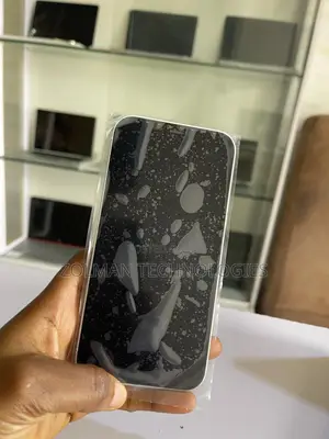 Apple iPhone XR 64 GB White
