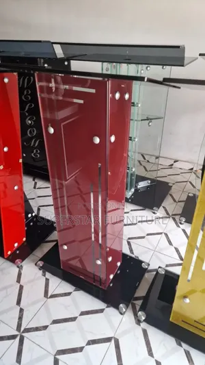 Italian Unique Supermax Tempered Glass Church Pulpits