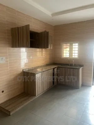 Furnished 4bdrm Duplex in After Nnpc Filling for rent