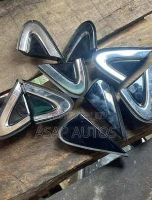 Side Mirror Pad Rx350 2018