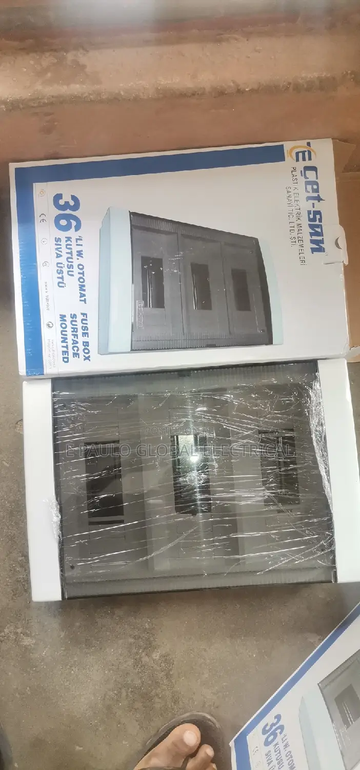36ways Enclosure Box Breaker