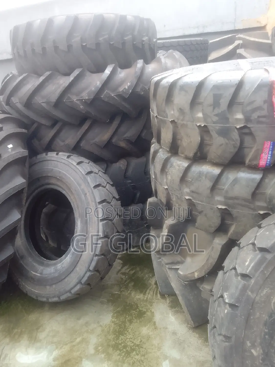 Tractor and Catapillar Tyres