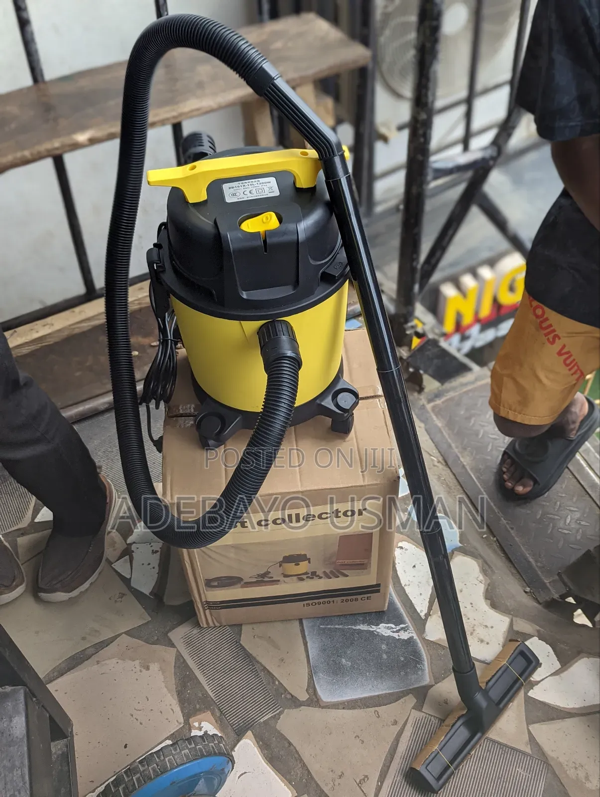 15 Litre Vacuum Cleaner