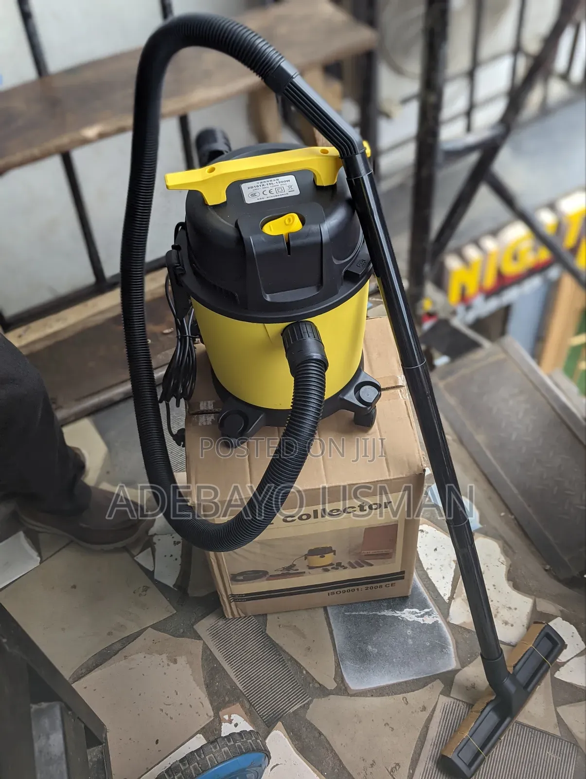 15 Litre Vacuum Cleaner
