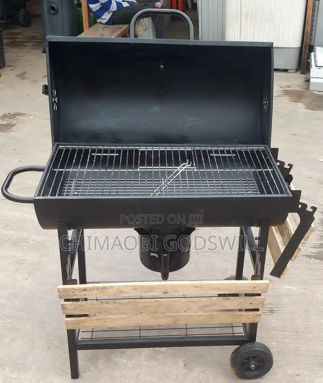 Original Charcoal Stanndiy Barbecue