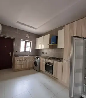 4bdrm Duplex in Lekki Phase 1 for rent