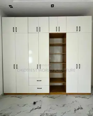 Family Size Wardrobe 