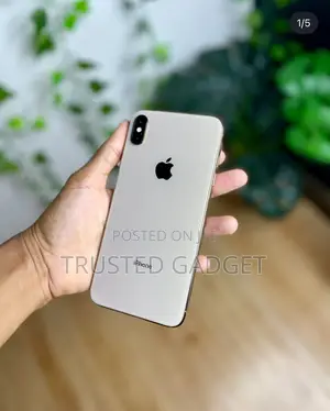 Apple iPhone XS Max 64 GB Gold