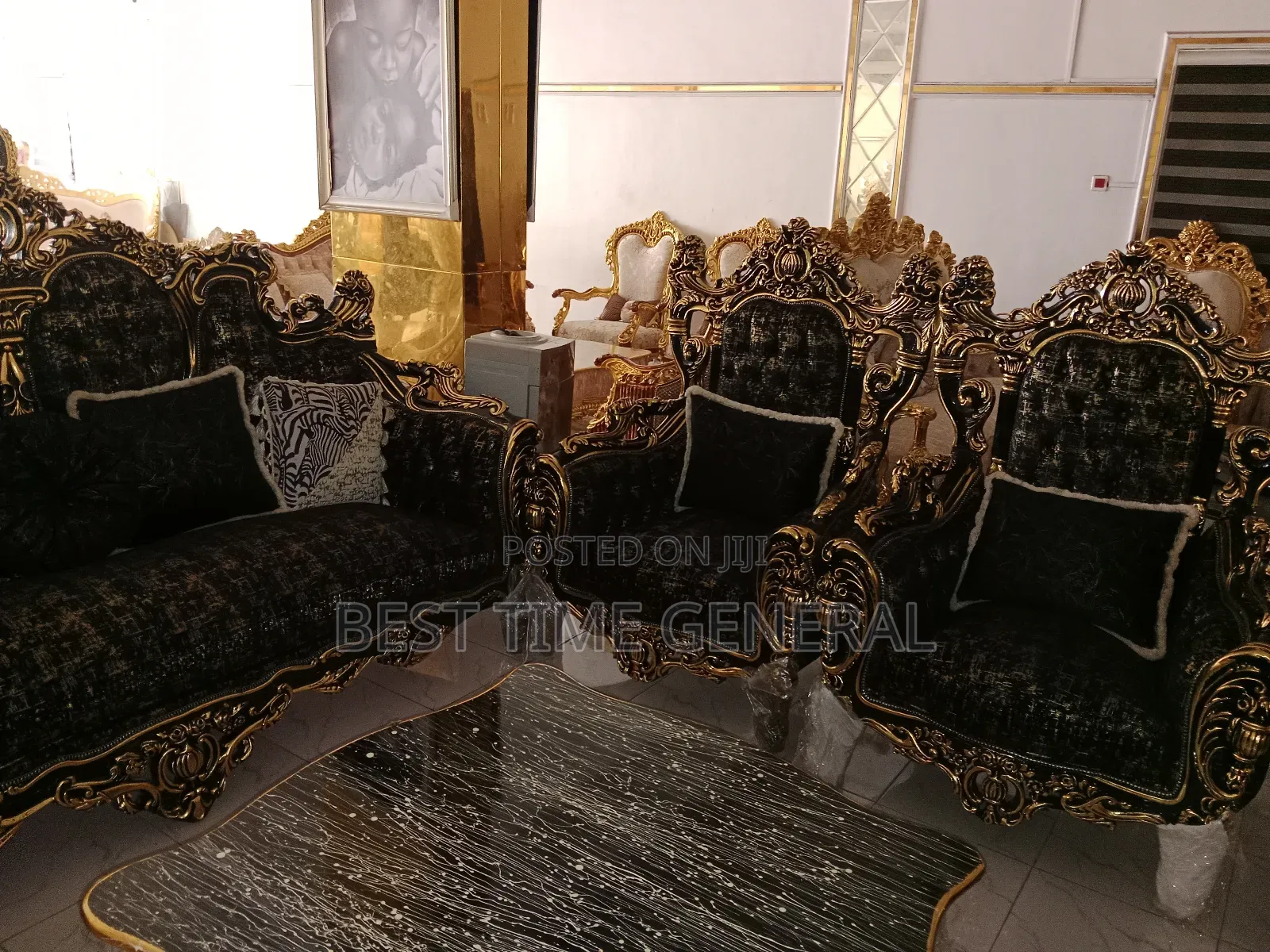 Classic High Quality Royal Sofa