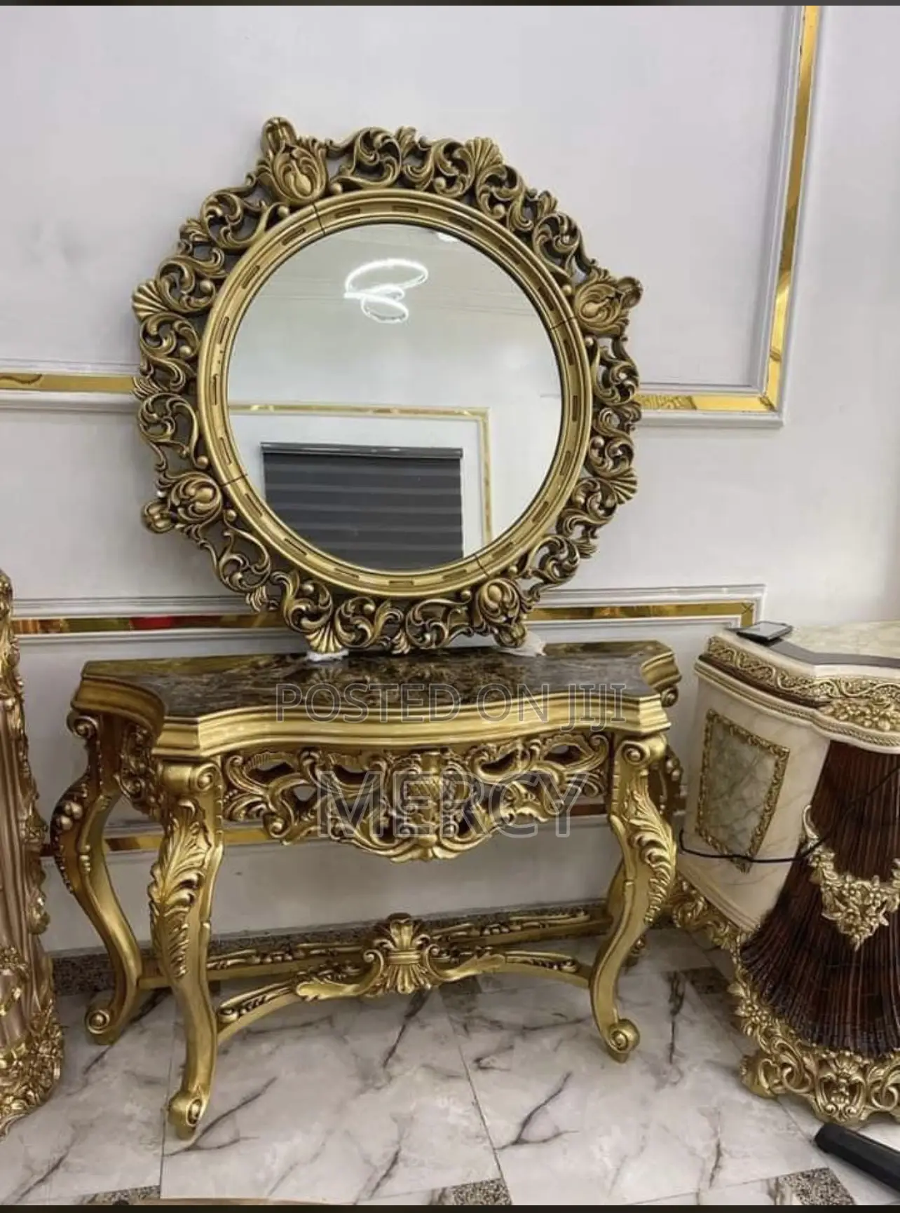 Royal Wooden Console Mirror and Table