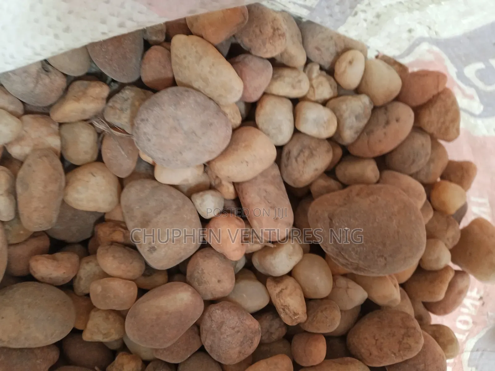 Red Clay Colored Decorative Stones Chips