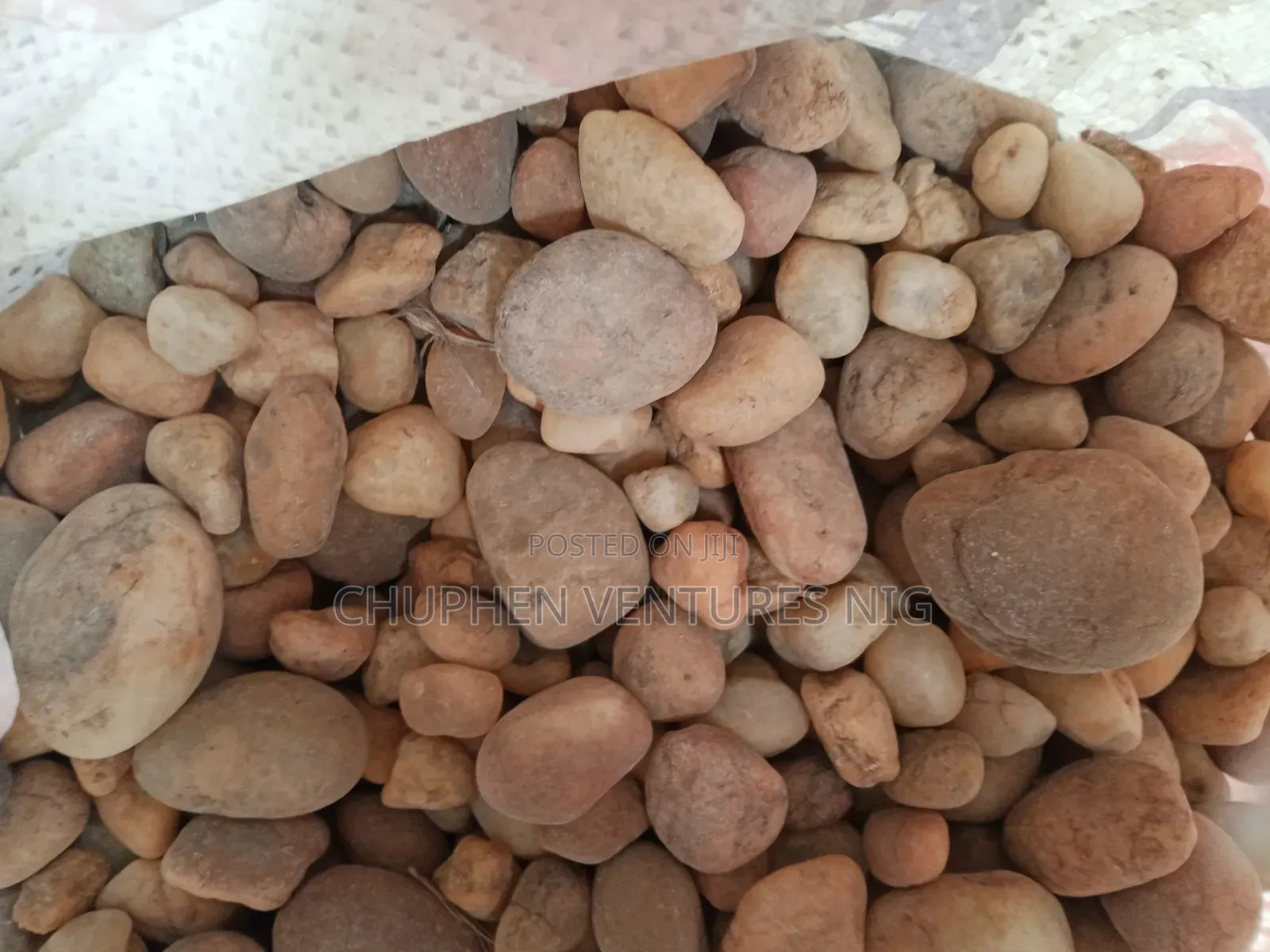 Red Clay Colored Decorative Stones Chips