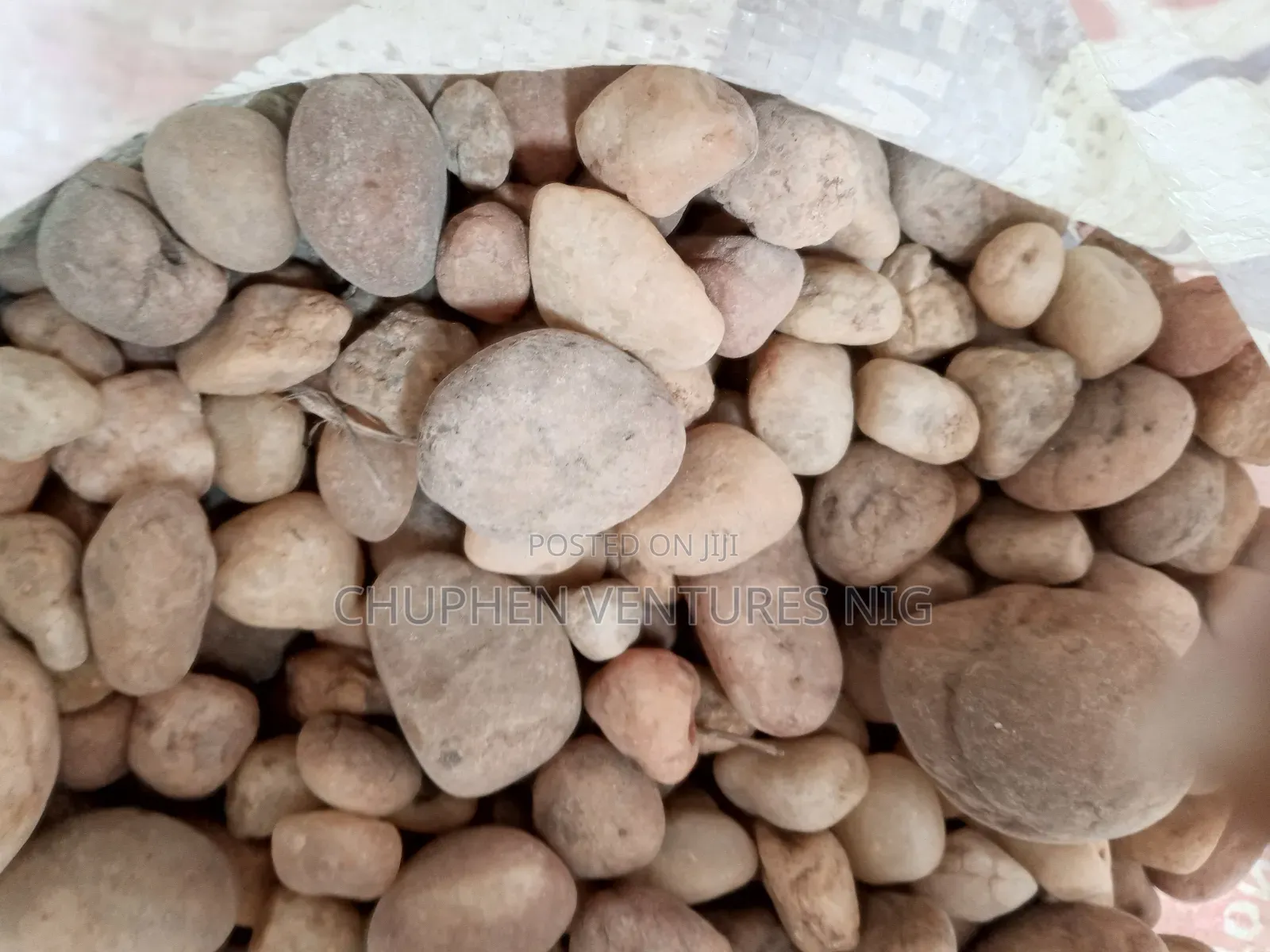 Red Clay Colored Decorative Stones Chips