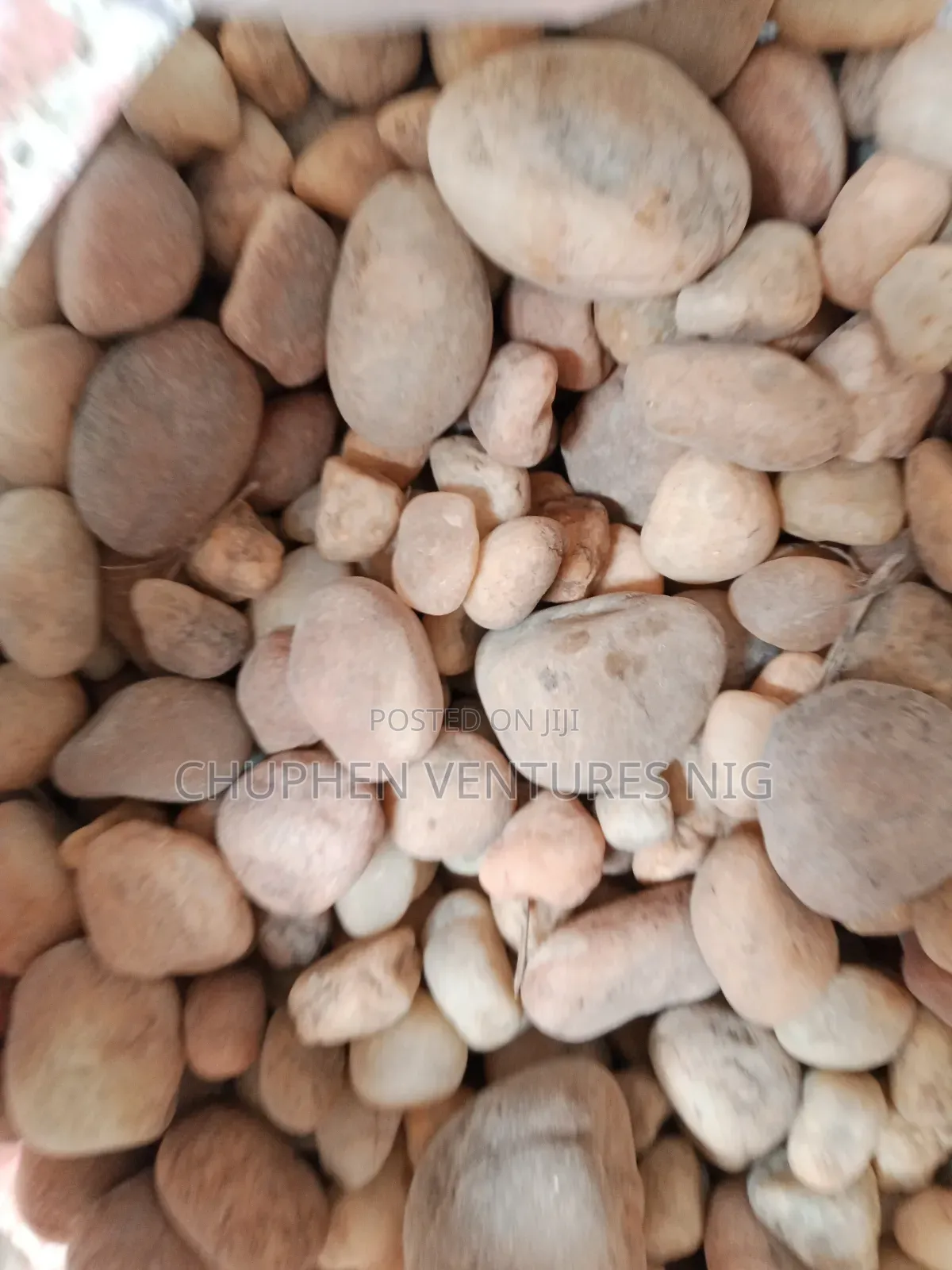 Red Clay Colored Decorative Stones Chips