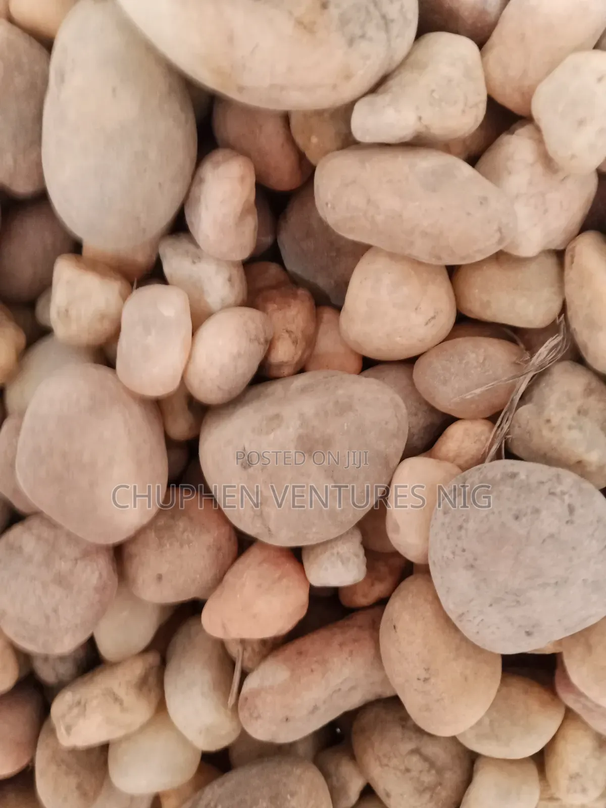 Red Clay Colored Decorative Stones Chips