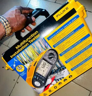 Fluke Meter