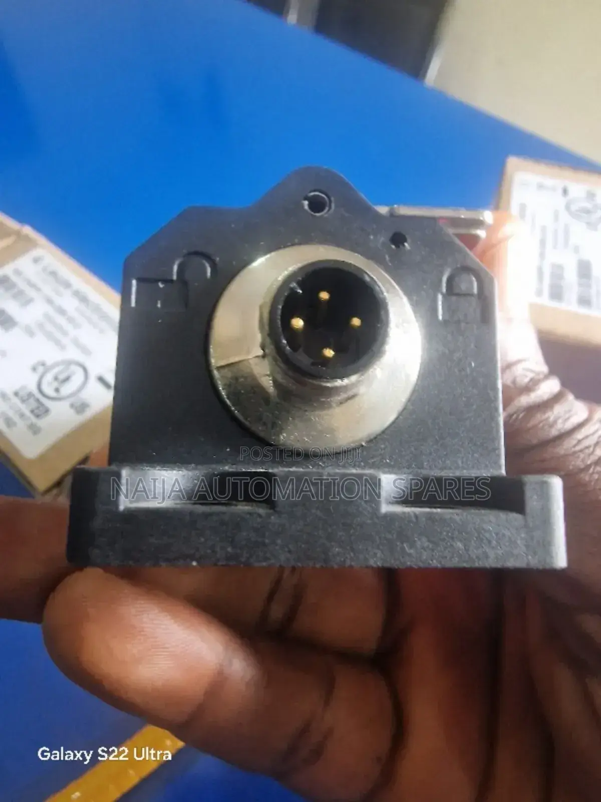 Leuze Inductive Sensor | Iss 244pp.1/44-20e-S12