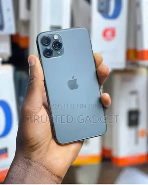 Apple iPhone 11 Pro 64 GB Green