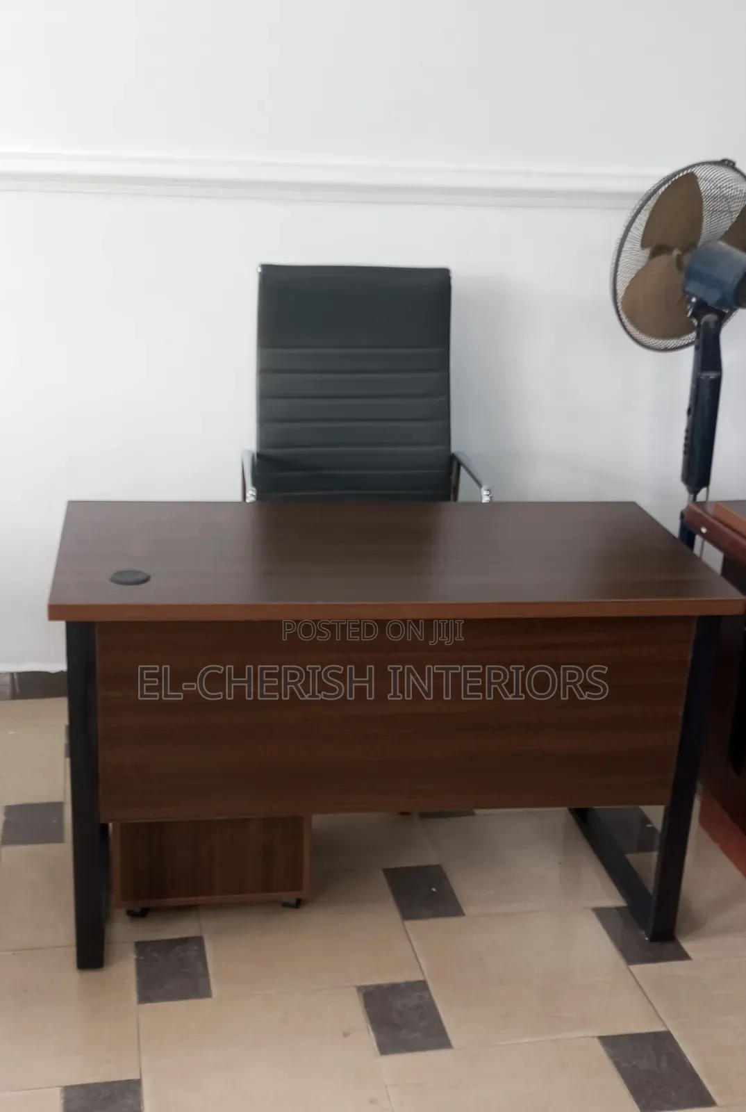 Office /Reading Table