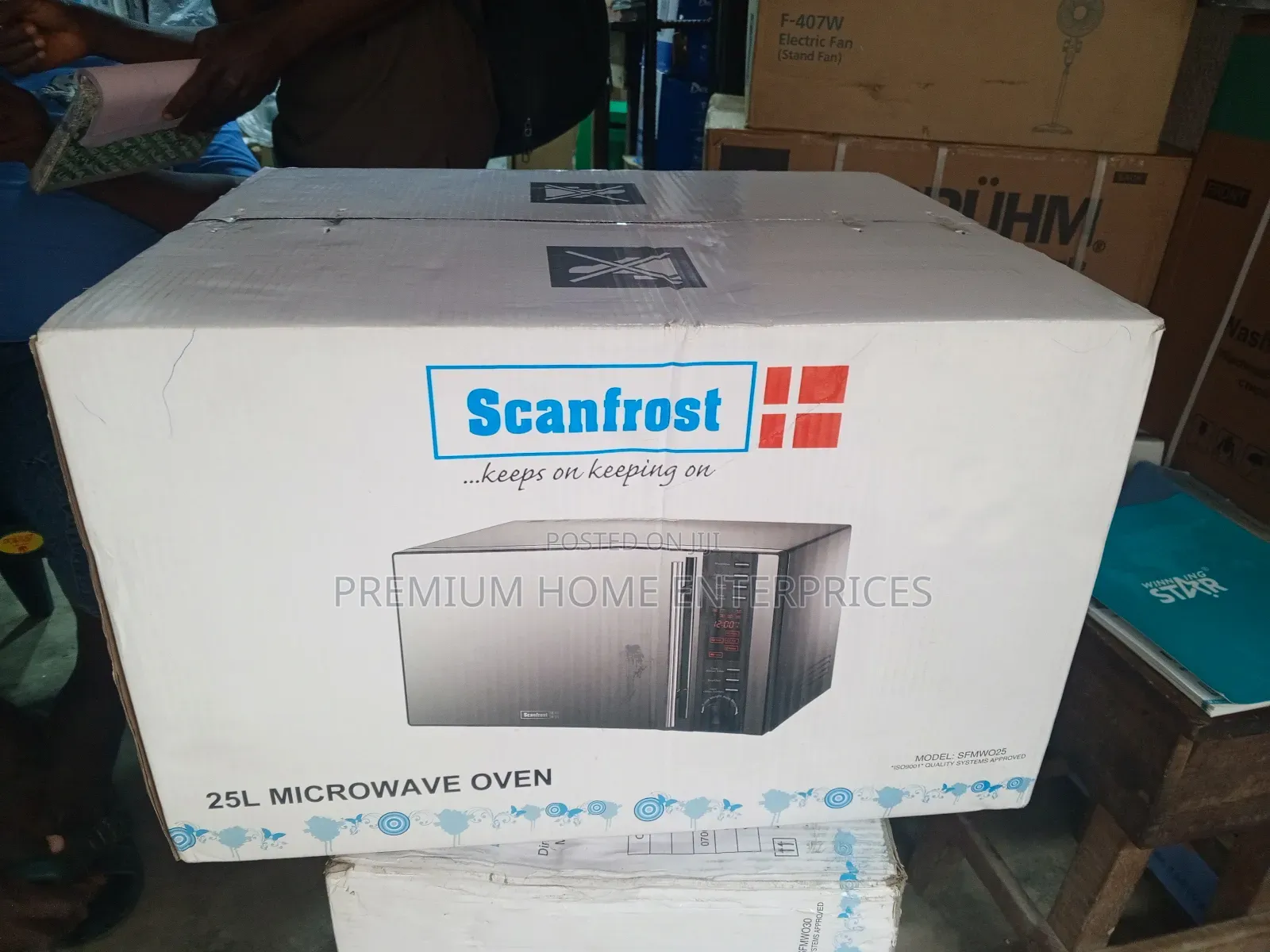 Scanfrost Microwave Oven 25 Liters
