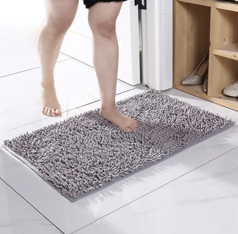 Fluffy Foot Mat