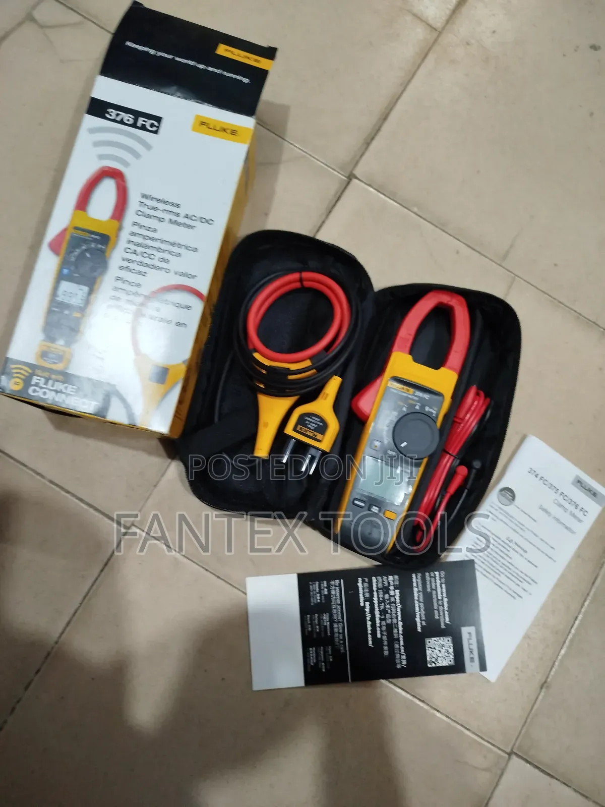 Fluke 376 True -RMS AC/DC Clamp Meter.
