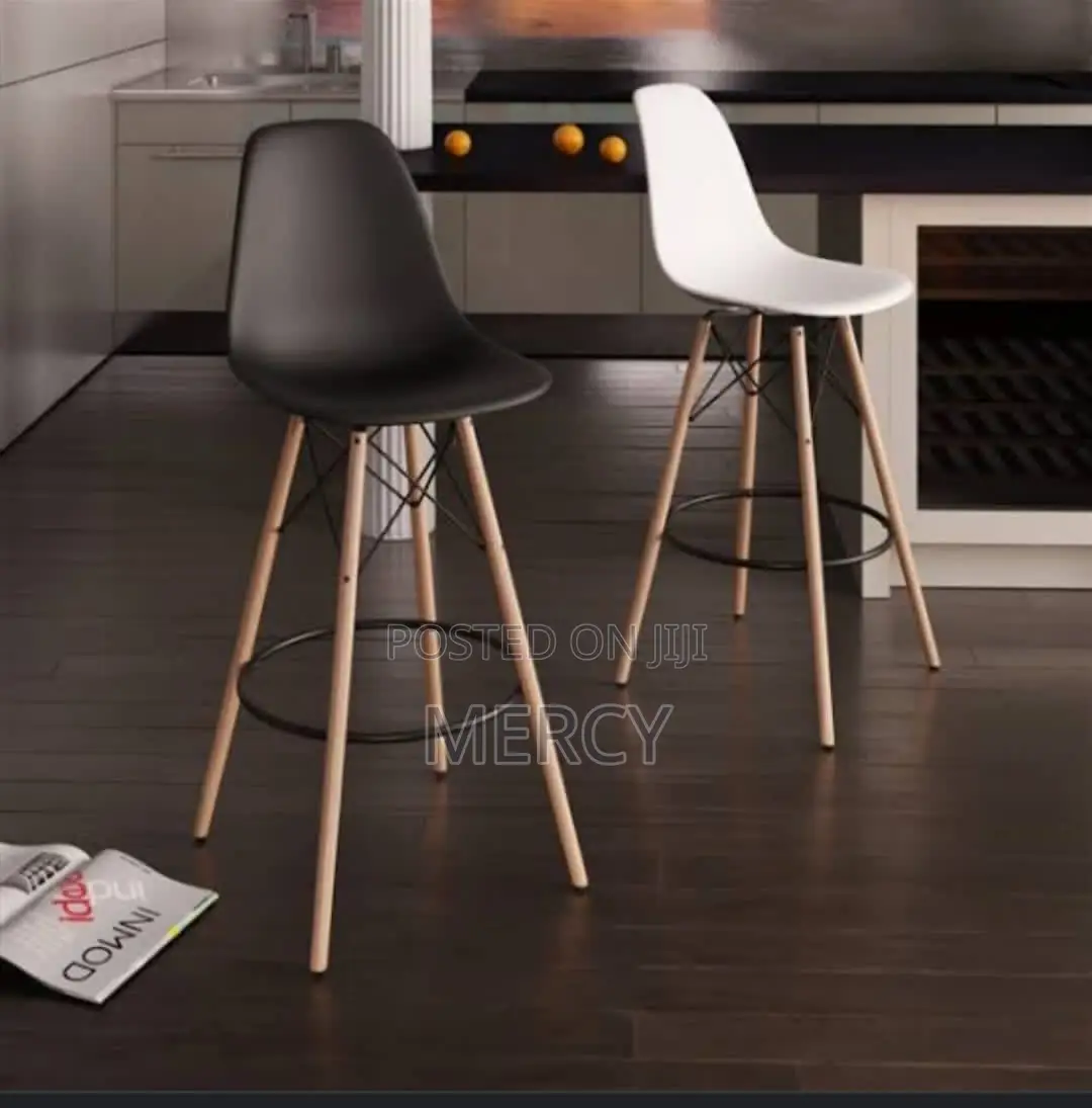 Plastic High Bar Stool
