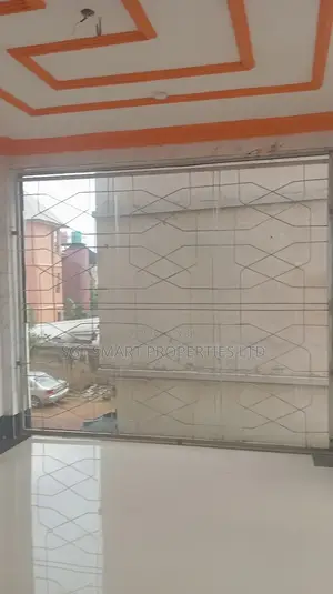 Double Office Space to Let at Ziks Avenue