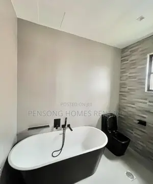 3bdrm Apartment in Banana Island for rent