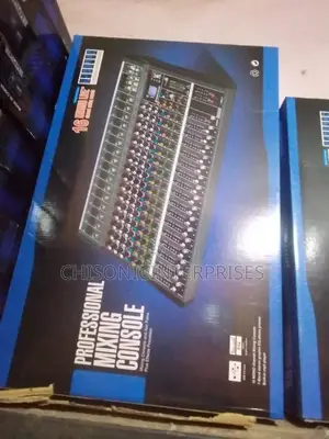 Yamaha Mixer Complete 16 Channels