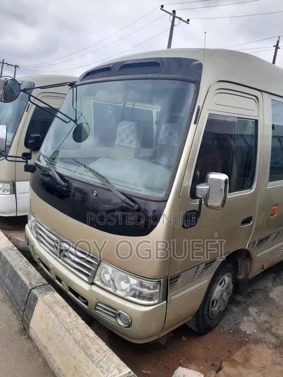 Toyota Coaster 2017 Gold