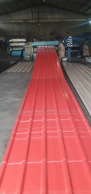 Red Long Sparn Roofing 0.55