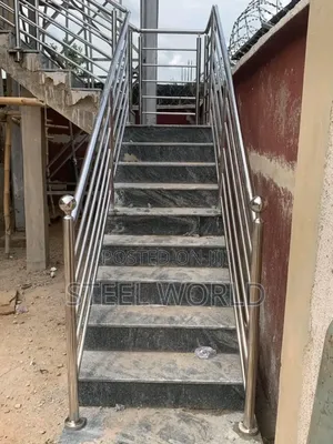 Paramounts Handrail Design
