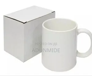 Ceramic Mug in a Box