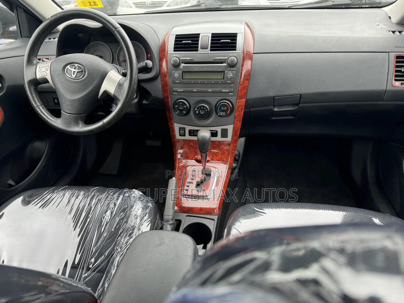 Toyota Corolla 2010 Gray