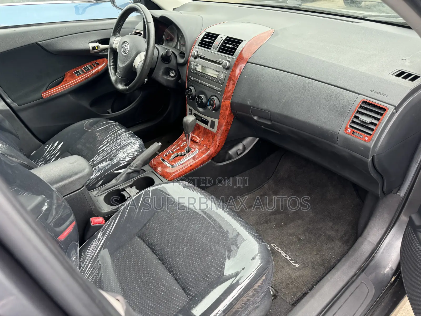 Toyota Corolla 2010 Gray