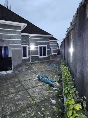 4bdrm Bungalow in Minna for sale