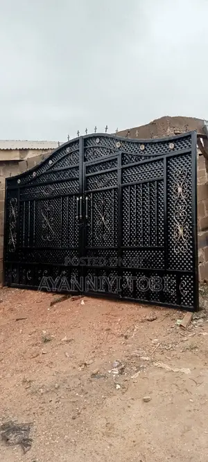 Design Iron Gate