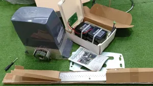 Solar Powered Smart Sliding Gate Operator +App +Installation