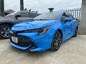 Toyota Corolla XSE (1.8L 4cyl 2A) 2019 Blue