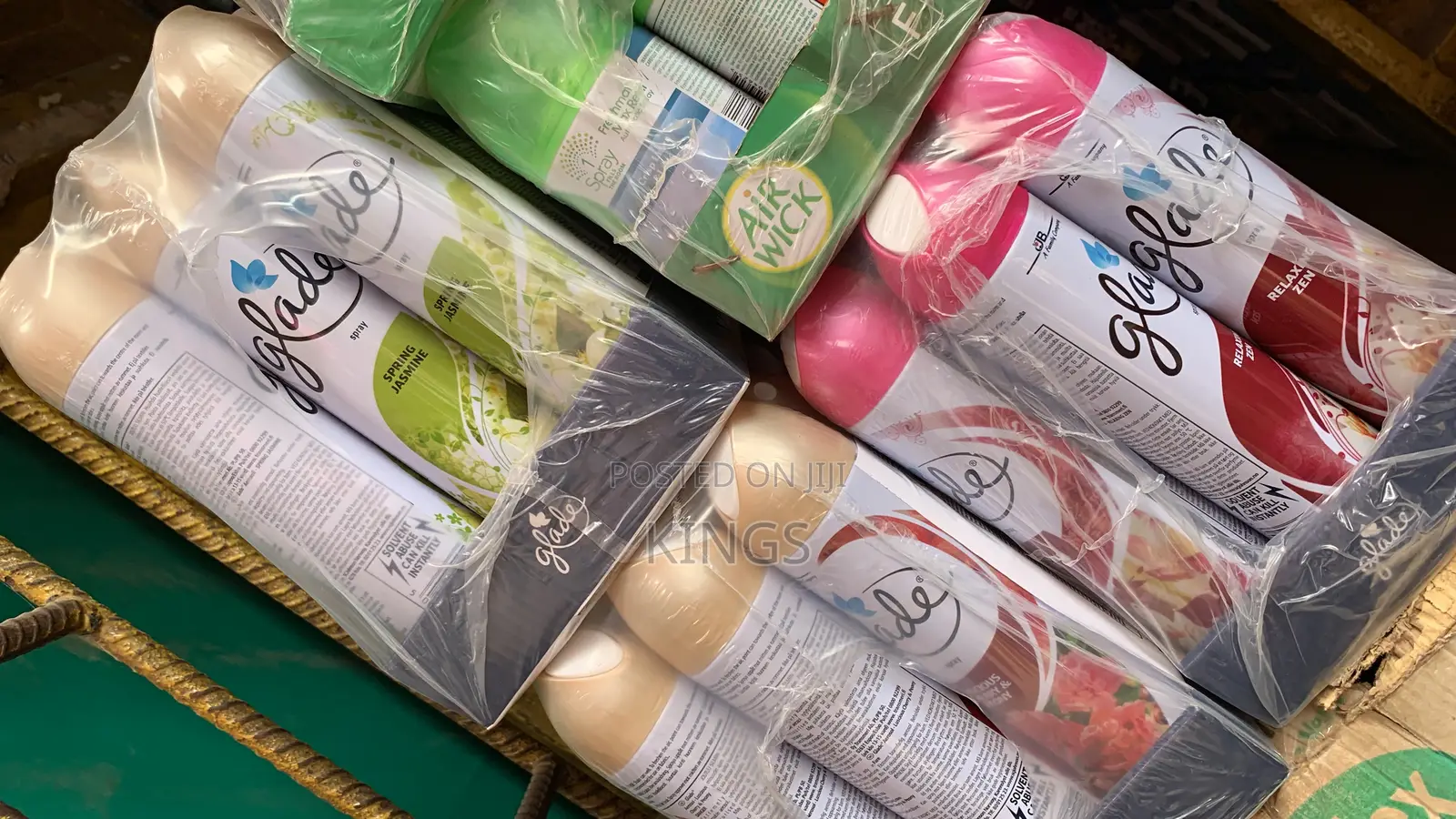 Glade Spray