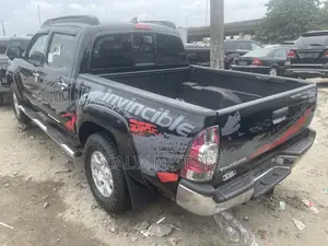 Toyota Tacoma 2015 Black