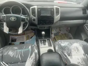 Toyota Tacoma 2015 Black