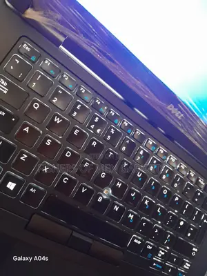 Laptop Dell Latitude 14 E5470 8GB Intel Core I5 SSD 256GB