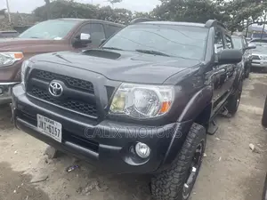 Toyota Tacoma 2011 Black
