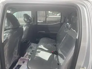 Toyota Tacoma 2018 Gray