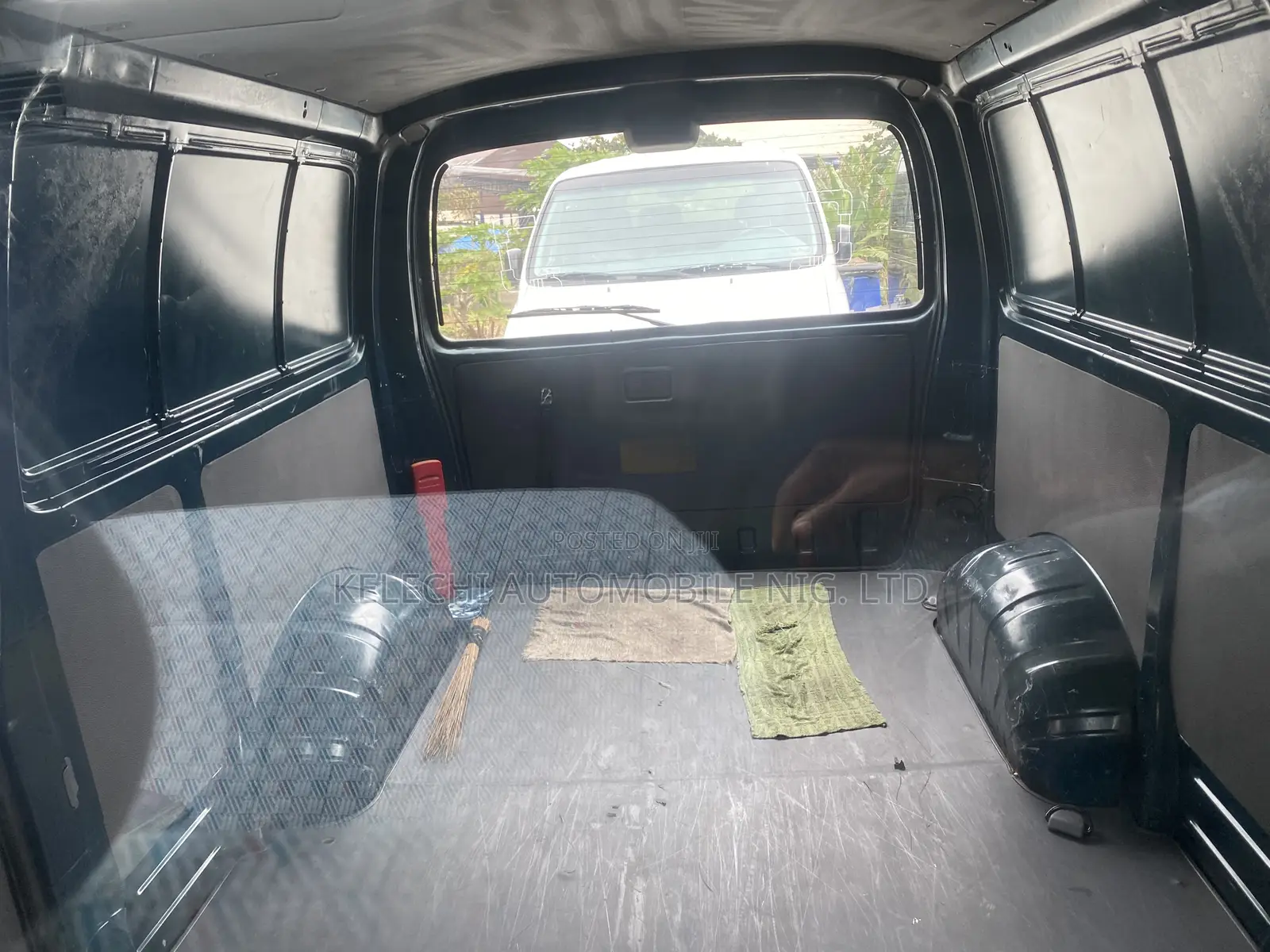 Toyota HiAce 2001 Green