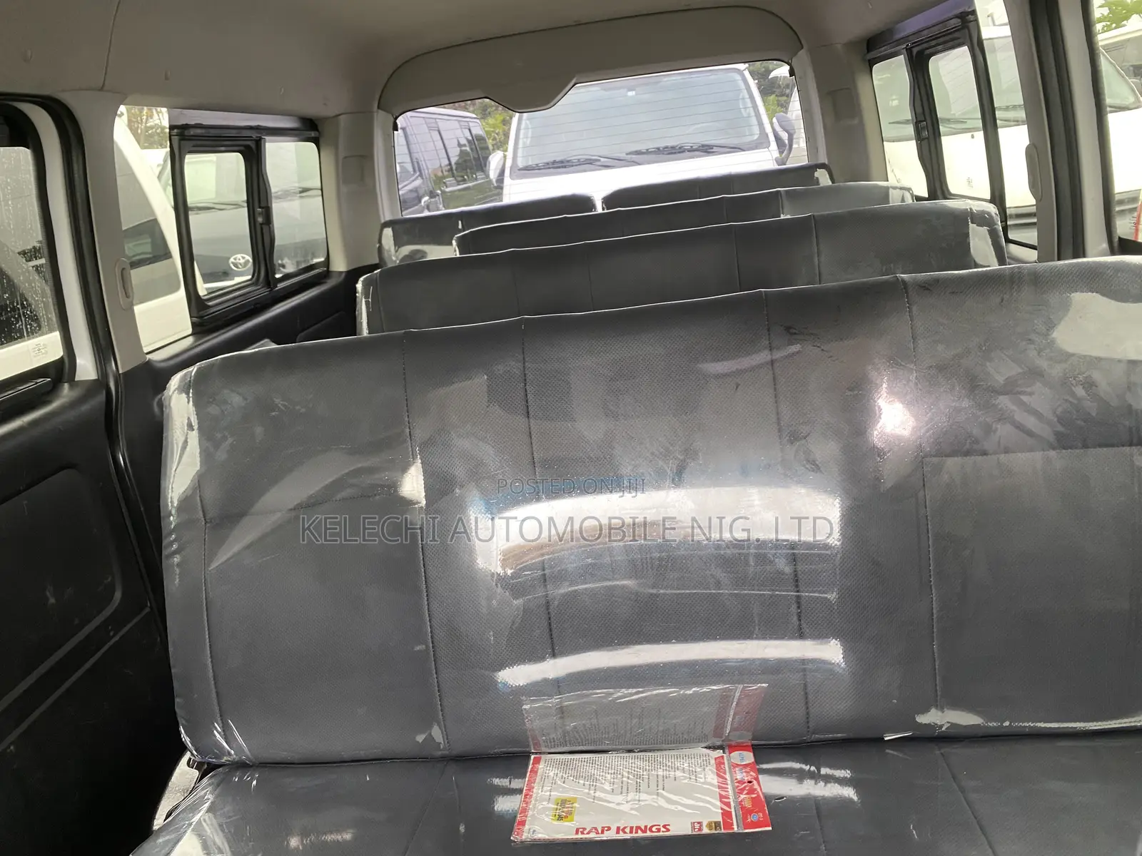Toyota HiAce 2015 White