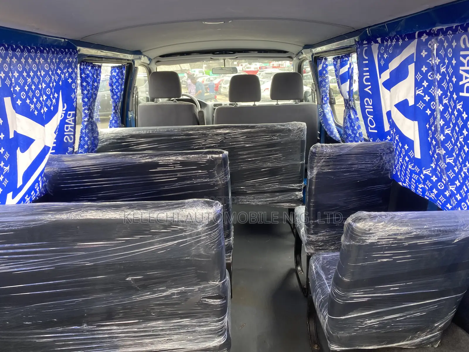 Toyota HiAce 2005 Blue