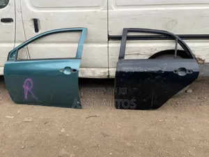 Corolla Door 2005